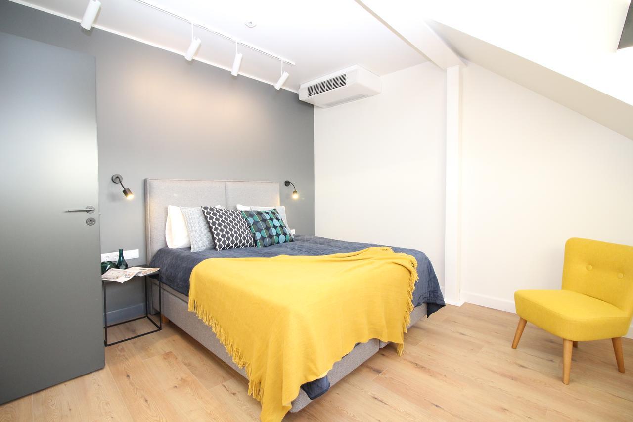 Tallinn City Apartments Old Town Suites Bagian luar foto