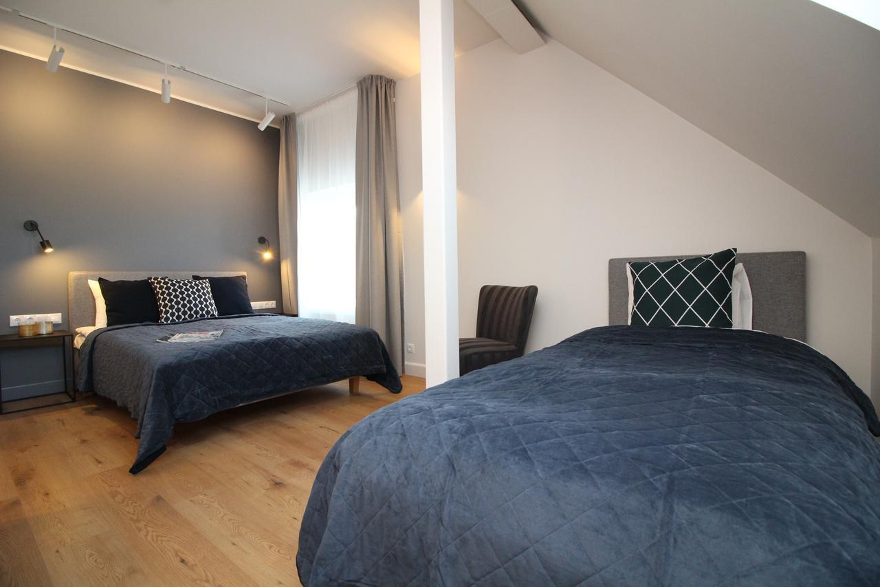 Tallinn City Apartments Old Town Suites Bagian luar foto