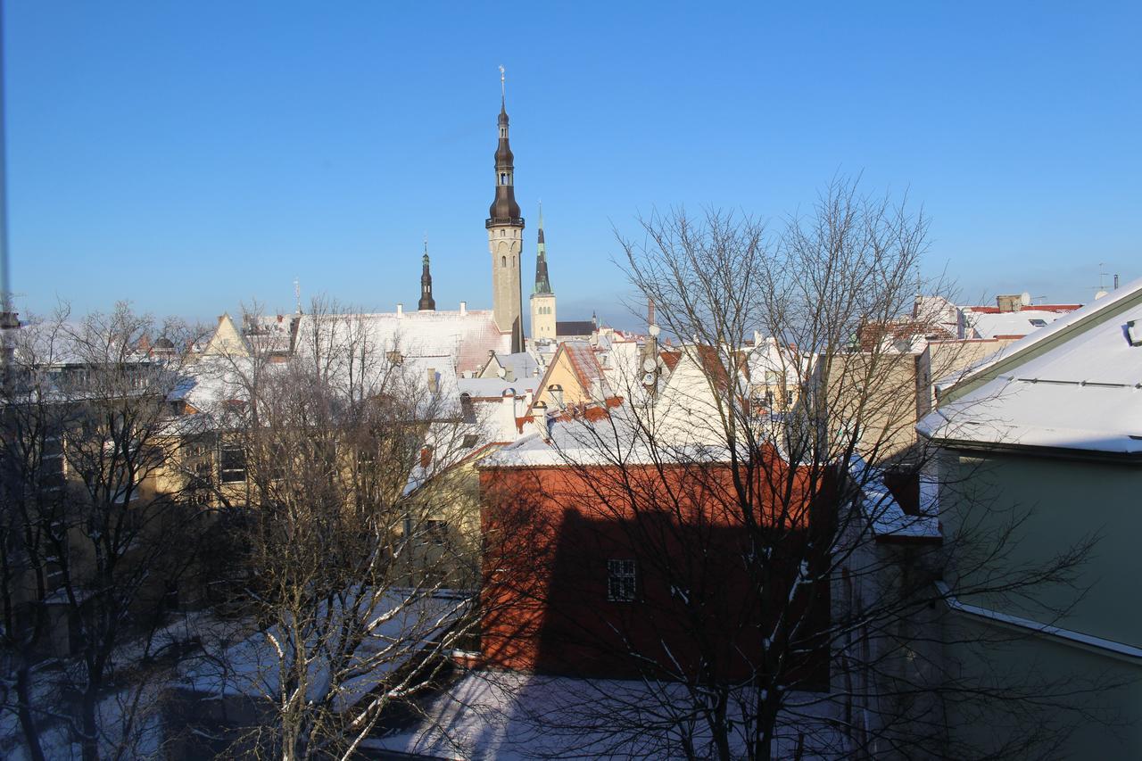 Tallinn City Apartments Old Town Suites Bagian luar foto